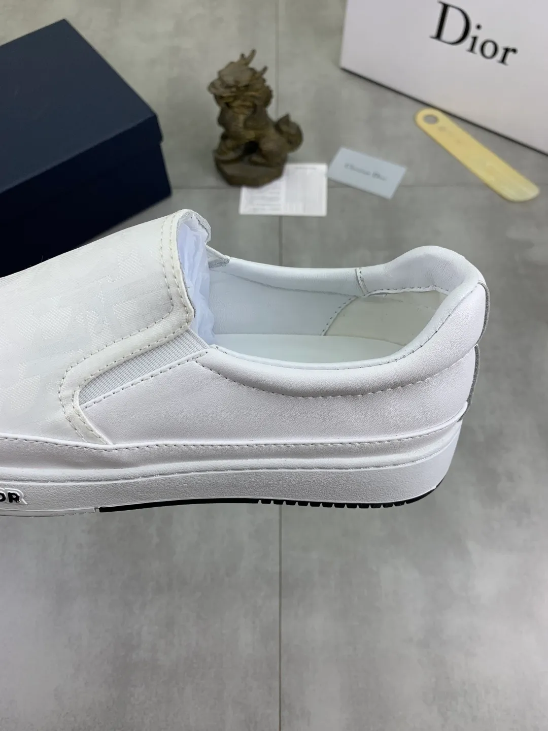Men's Men's Shoes💰P400💰[New Style]🆘[Dior] 2025 Dior Original Lace-up Low-top Men's Shoes Classic casual shoes 🔥This model is the official flagship model with high quality and made by famous original designers. It is made of high-quality cowhide with original materials➕Comfortable and breathable mesh lining➕Pigskin insole. The perfect last shape and generous and fashionable design have attracted many consumers. Suitable for drivers to drive🚗. What you want is the highest quality in the market. Color: 4️⃣Color code number: 38--44 (45 customized)
